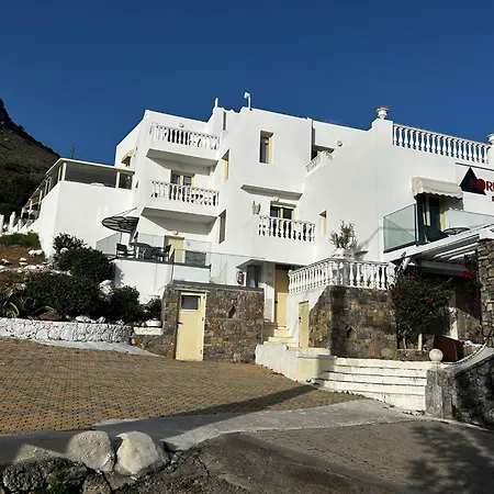 Art Deco And Next To Each Other For 7 People